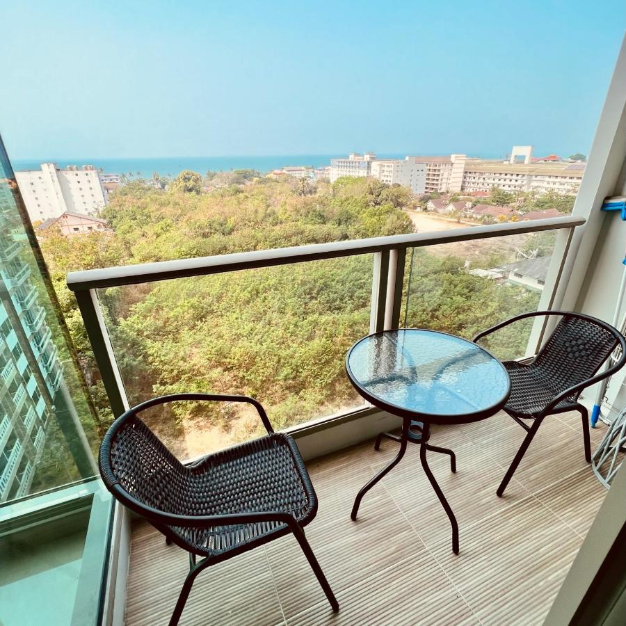 Riviera Jomtien Roomy 1-Bdr Seaview Condo Экстерьер фото